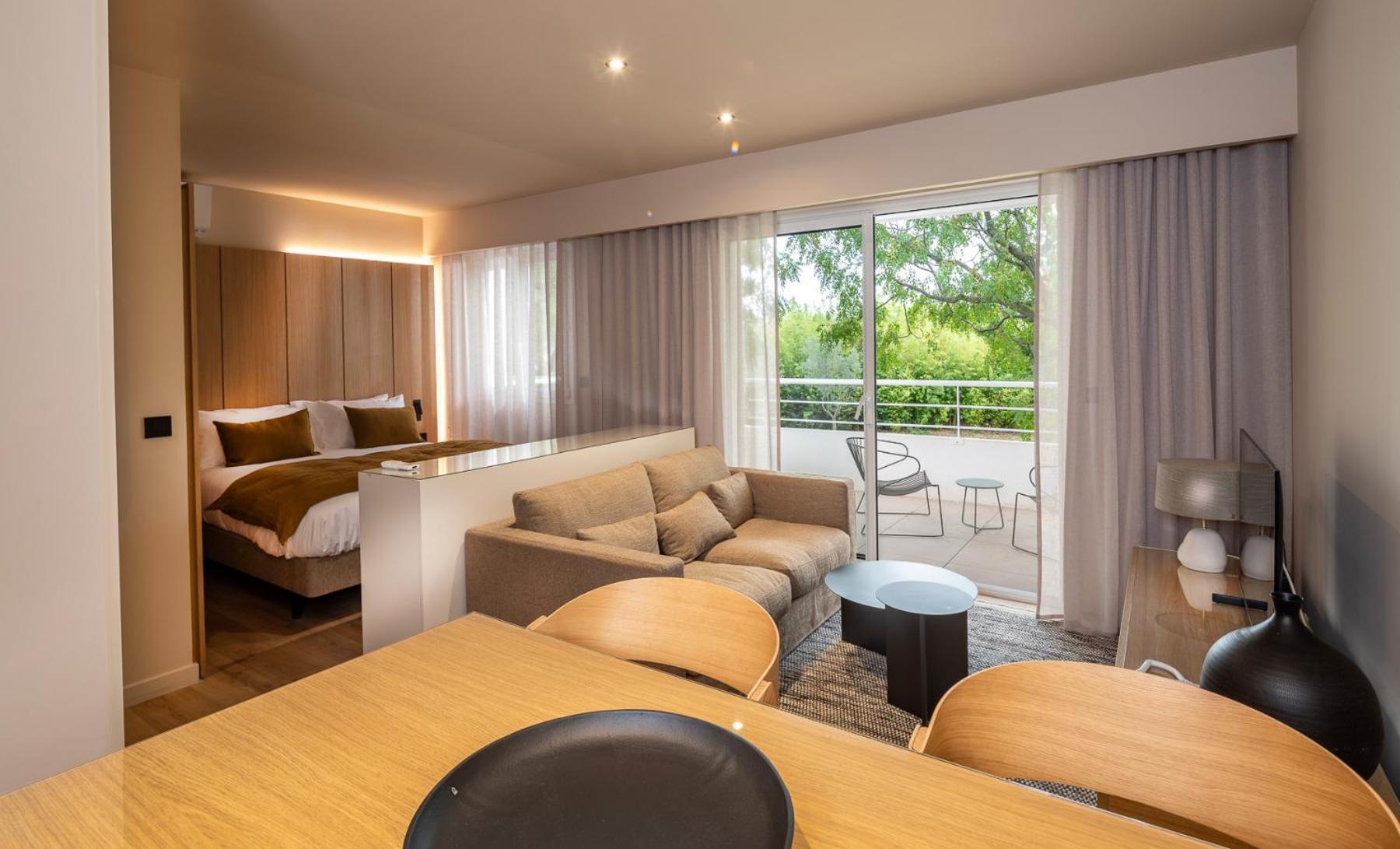 Hotel Horizon Resort Massane Baillargues Esterno foto