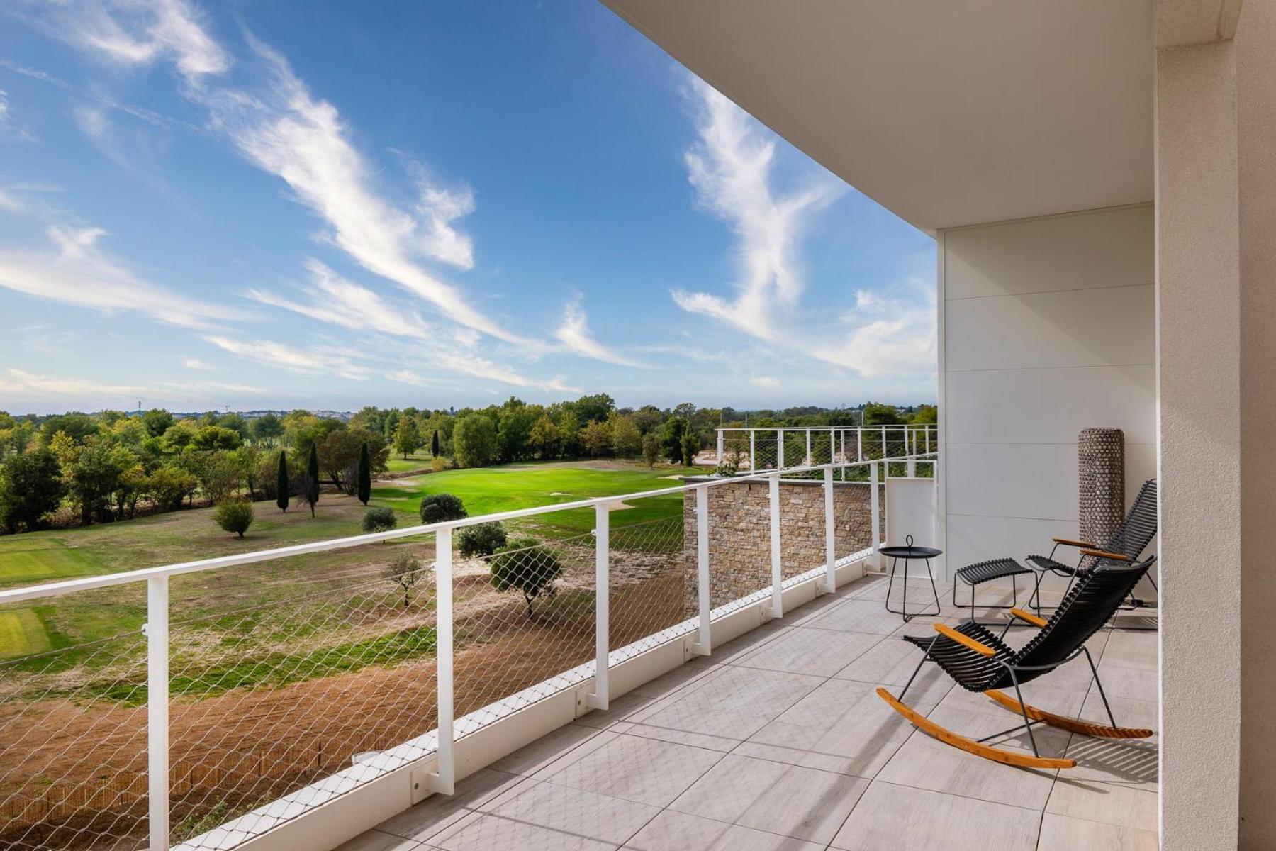 Hotel Horizon Resort Massane Baillargues Esterno foto